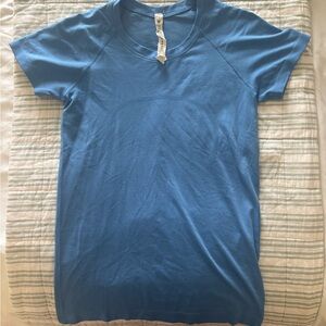 Blue Lululemon Swiftly Tech Women's Top